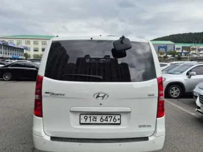 2020 Hyundai Starex Van 5-Seater, фото 4, лот 10803128