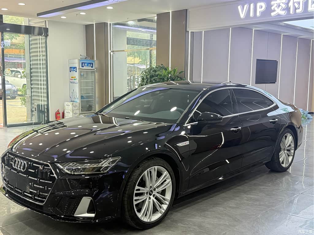 2024 Audi A7L 45 TFSI quattro Premium Luxury, фото 1, лот 11224914