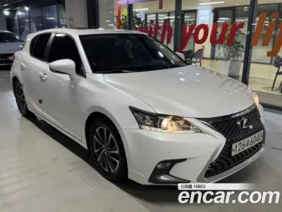 2018 Lexus CT200h 1.8 Supreme, фото 2, лот 10195785