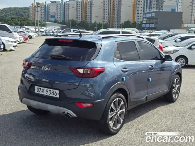 2018 Kia Stonic Diesel 1.6, фото 4, лот 10100654
