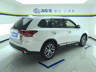 2018 Mitsubishi Outlander 2.0L 2WD Glory Edition 5-seater, фото 3, лот 10605751
