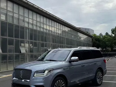 2019 Lincoln Navigator 3.5T Presidential Series China VI, фото 1, лот 10318453