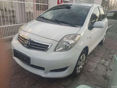 2011 Toyota Yaris 1.6E Auto Charm Edition, фото 1, лот 10310754
