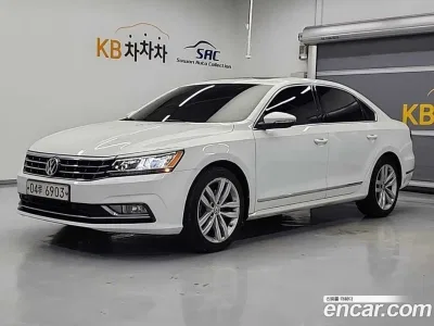 2018 Volkswagen Passat 2.0 TSI, фото 1, лот 10210146
