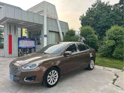 2015 Ford Escort 1.5L Manual Fashion, фото 1, лот 10297086