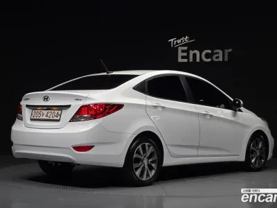 2014 Hyundai Accent Diesel 1.6 VGT Premium, фото 1, лот 10513702