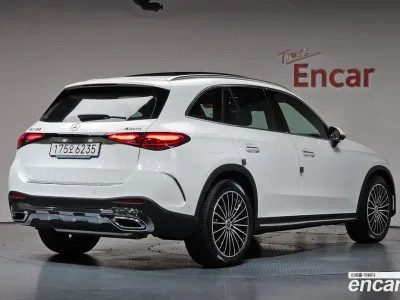 2025 Mercedes-Benz GLC-Class GLC300 4MATIC AMG Line, фото 1, лот 10215442