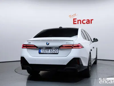 2026 BMW 5-Series 530i xDrive M Sport Pro Special Edition, фото 3, лот 10193534