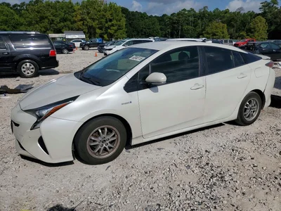 2017 TOYOTA PRIUS TWO, фото 1, лот 10582372