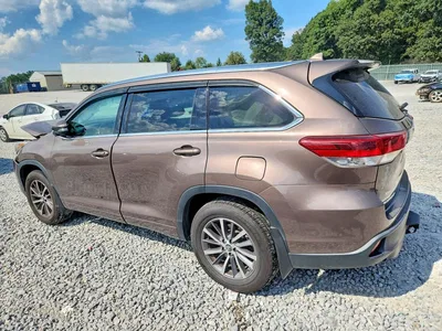 2018 TOYOTA HIGHLANDER XLE, фото 2, лот 10502266