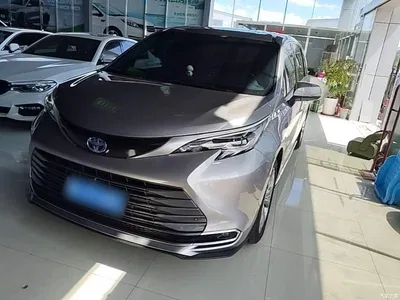 2023 Toyota Sienna 2.5L Hybrid Premium Edition, фото 1, лот 10324018