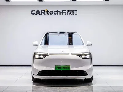 2025 AITO Wenjie AITO M8 Range Extender Max+ Edition 53.4kWh 5-seater, фото 2, лот 10285150