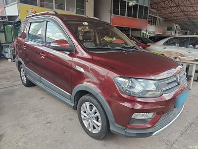 2016 Dongfeng Fengguang 370 1.5L Manual Luxury SFG15-02 5-seater, фото 4, лот 10829428