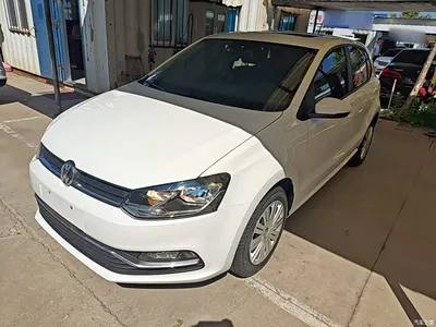 2016 Volkswagen Polo 1.6L Automatic Comfort, фото 1, лот 10434664