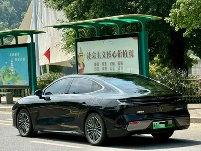 2025 Geely Galaxy Galaxy Xingyao 8 130km EM-i Premium Edition, фото 3, лот 11188910