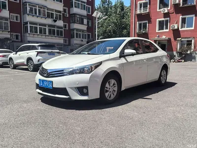 2017 Toyota Corolla 1.2T CVT GL, фото 1, лот 10319700