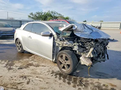 2010 KIA FORTE KOUP EX, фото 4, лот 10903664