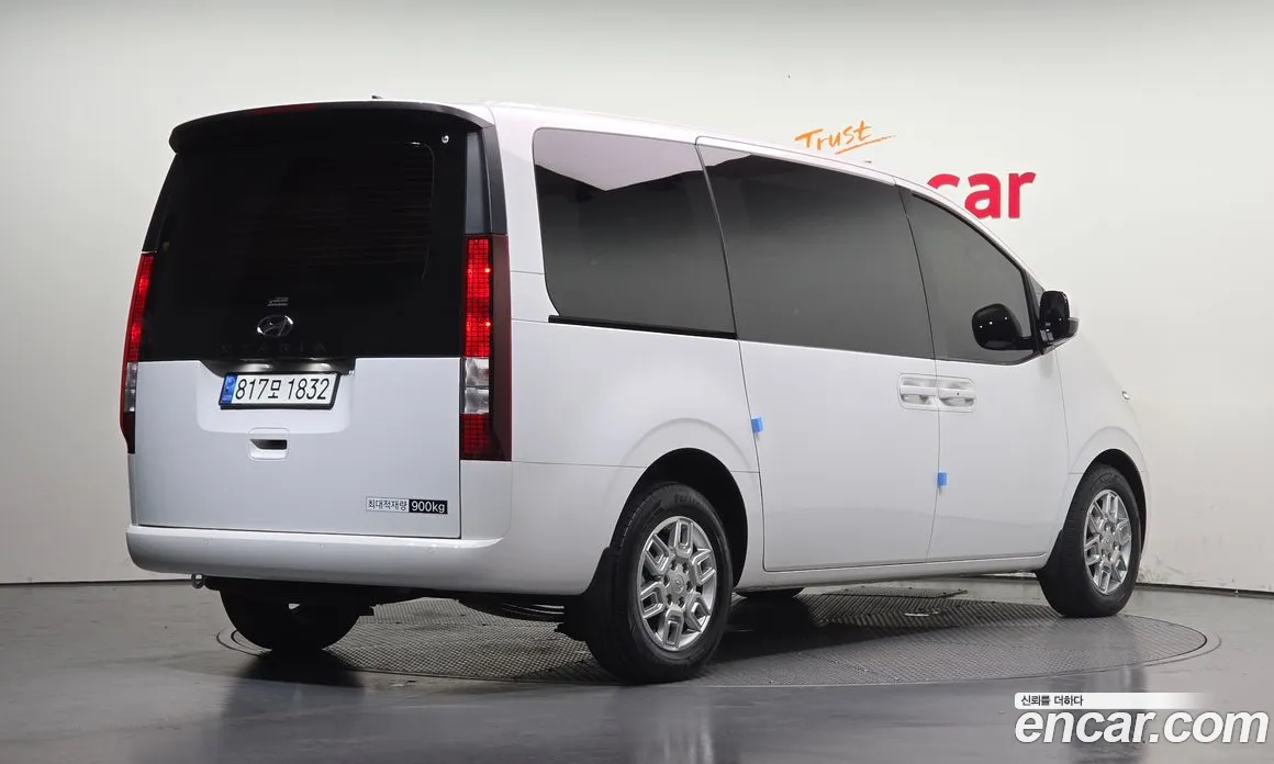 2023 Hyundai Staria Cargo 3-Seater, фото 2, лот 11094091