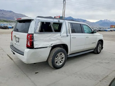 2015 CHEVROLET SUBURBAN, фото 3, лот 10575763