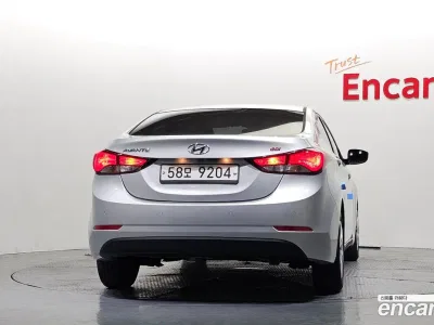 2016 Hyundai AVANTE 1.6 GDi Style, фото 4, лот 11534781