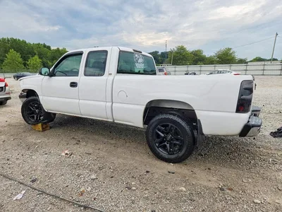 2004 CHEVROLET SILVERADO K1500, фото 2, лот 10975956