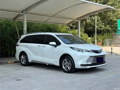 2021 Toyota Sienna 2.5L Hybrid Platinum Edition, фото 3, лот 10434739