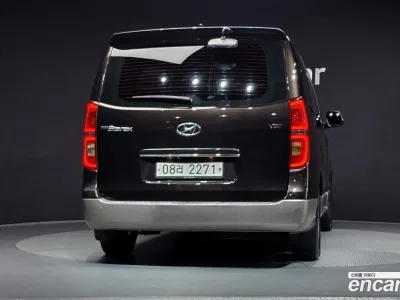 2018 Hyundai Starex Urban 9-Seater, фото 4, лот 10994895
