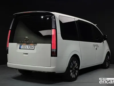 2022 Hyundai Staria Lounge 9-Seater, фото 2, лот 10142749