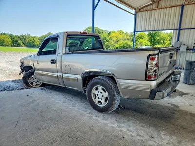 2002 CHEVROLET SILVERADO C1500, фото 2, лот 10976395