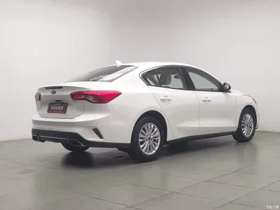 2021 Ford Focus Sedan EcoBoost 180 Auto Trend, фото 2, лот 10276777