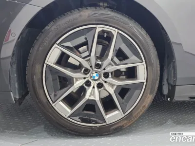 2024 BMW 5-Series 520i, фото 4, лот 10047255