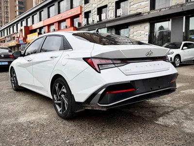 2023 Hyundai Elantra Model 1.5L CVT LUX Premium Edition, фото 4, лот 10374545