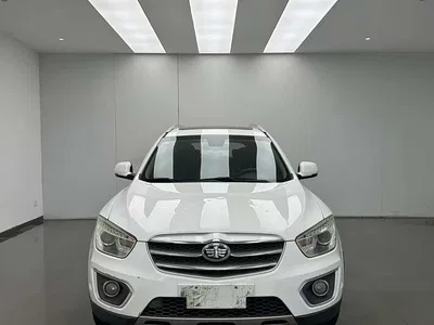 2015 Besturn X80 2.0L Automatic Comfort, фото 2, лот 11163527
