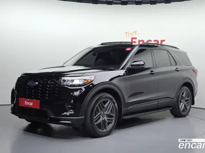 2025 Ford Explorer 2.3 ST-Line 4WD, фото 1, лот 10122524