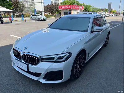 2022 BMW 5 Series (Import) 530i M Sport Package, фото 1, лот 10474288