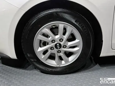 2020 Kia K3 Luxury, фото 4, лот 10052086