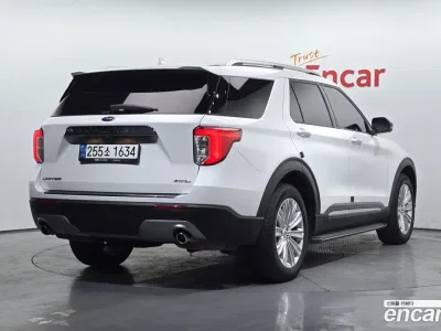 2021 Ford Explorer 2.3 LimIted 4WD, фото 2, лот 10125466