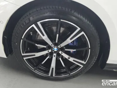 2025 BMW 5-Series 530i xDrive M Sport, фото 4, лот 10075066