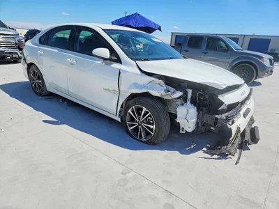 2024 KIA FORTE LXS, фото 4, лот 10783837