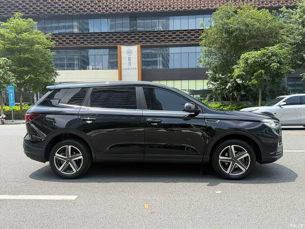 2022 Vgv VGV U70Pro 1.5T Automatic Comfort Edition 7-seater, фото 4, лот 11151932