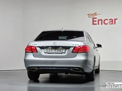 2015 Mercedes-Benz E-Class E220 Bluetec Avantgarde, фото 3, лот 10063038