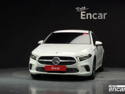 2021 Mercedes-Benz A-Class A220 Sedan, фото 2, лот 10041225