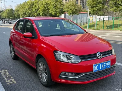 2014 Volkswagen Polo 1.6L Automatic Comfort Edition, фото 3, лот 10464973