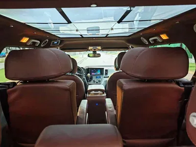 2015 Toyota Sienna 3.5L 4WD L, фото 4, лот 10276935