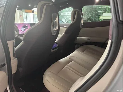 2025 Xiaomi Auto Xiaomi YU7 Extended Range RWD Edition, фото 4, лот 10372985