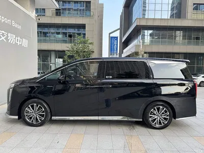 2024 GAC Trumpchi Trumpchi M8 Master Series 400T Ultimate Edition, фото 3, лот 10837353