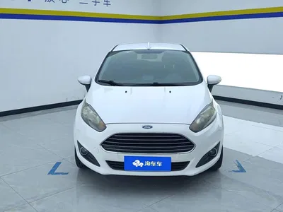 2013 Ford Fiesta Hatchback 1.5L Automatic Fashion, фото 2, лот 10294983