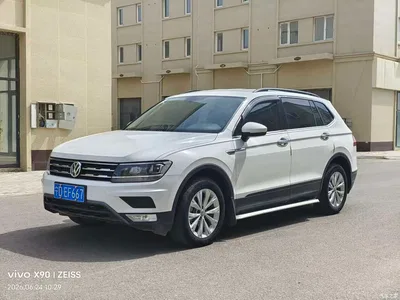 2018 Volkswagen Tiguan L 330TSI Automatic 2WD Trend Edition, фото 1, лот 10430659