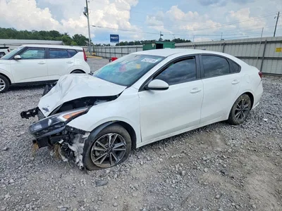 2023 KIA FORTE LXS, фото 1, лот 10669345