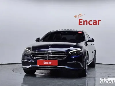 2022 Mercedes-Benz E-Class E300e 4MATIC Exclusive, фото 2, лот 10049948